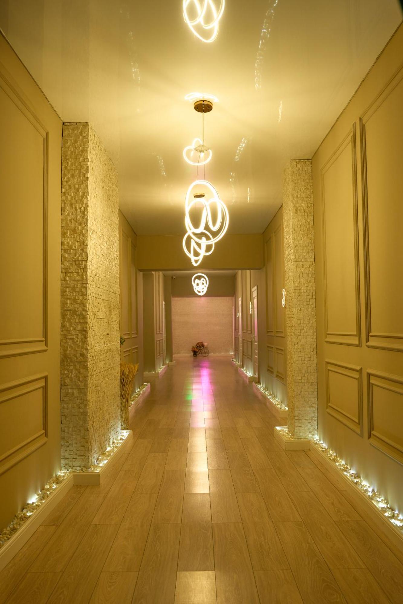 Inn Royal Max & Almaty